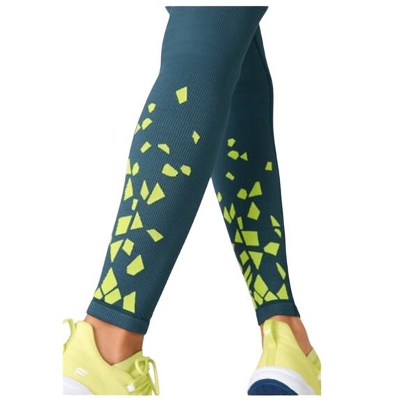 Fabletics High-Waisted Seamless Ribbed Leggings size Small - Picture 7 of 10